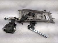 2015-2017 Hyundai Sonata Driver Left Seat Belt Front Retractor - Oemusedautoparts1.com