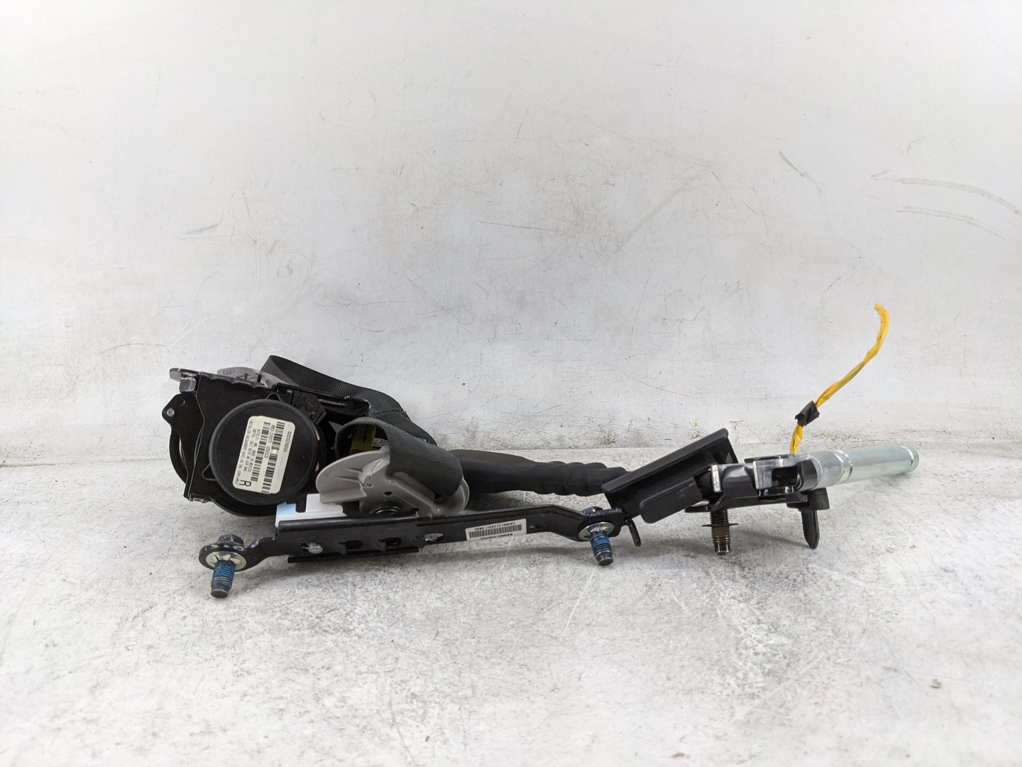 2015-2017 Hyundai Sonata Passenger Right Seat Belt Front Retractor - Oemusedautoparts1.com