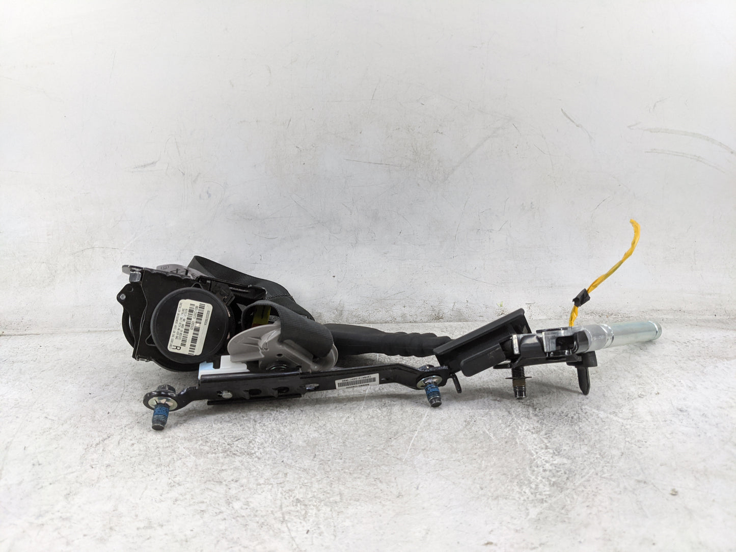 2015-2017 Hyundai Sonata Passenger Right Seat Belt Front Retractor - Oemusedautoparts1.com