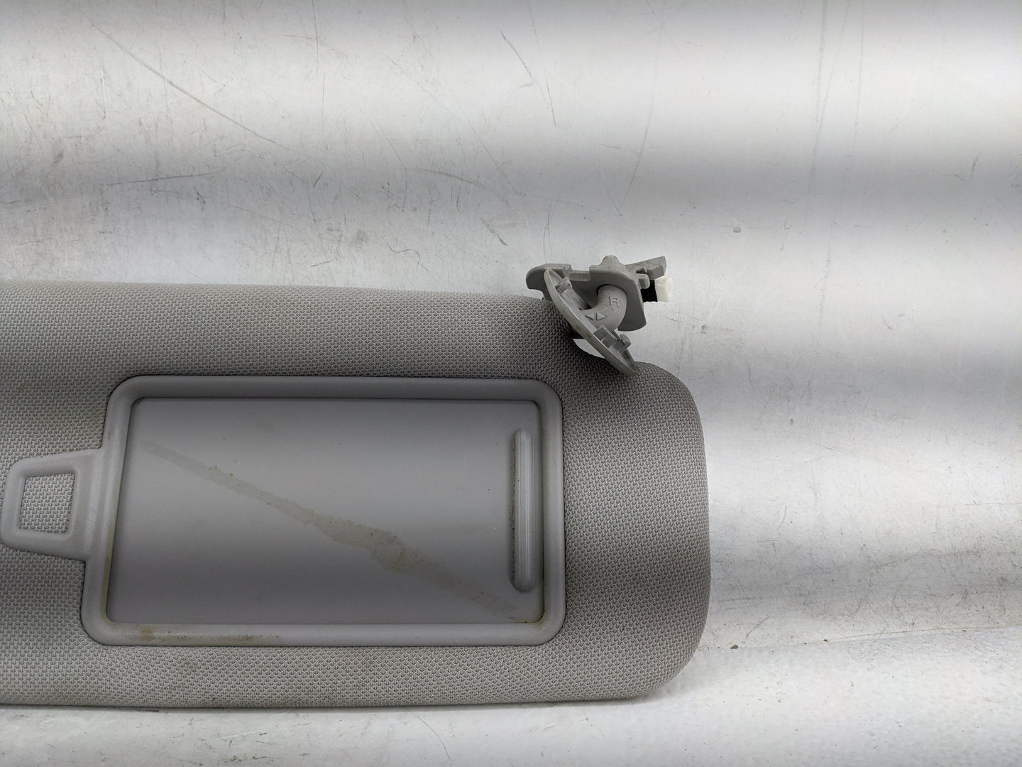 2015-2019 Hyundai Sonata Sun Visor Shade Replacement Passenger Right Mirror Fits Fits 2015 2016 2017 2018 2019 OEM Used Auto