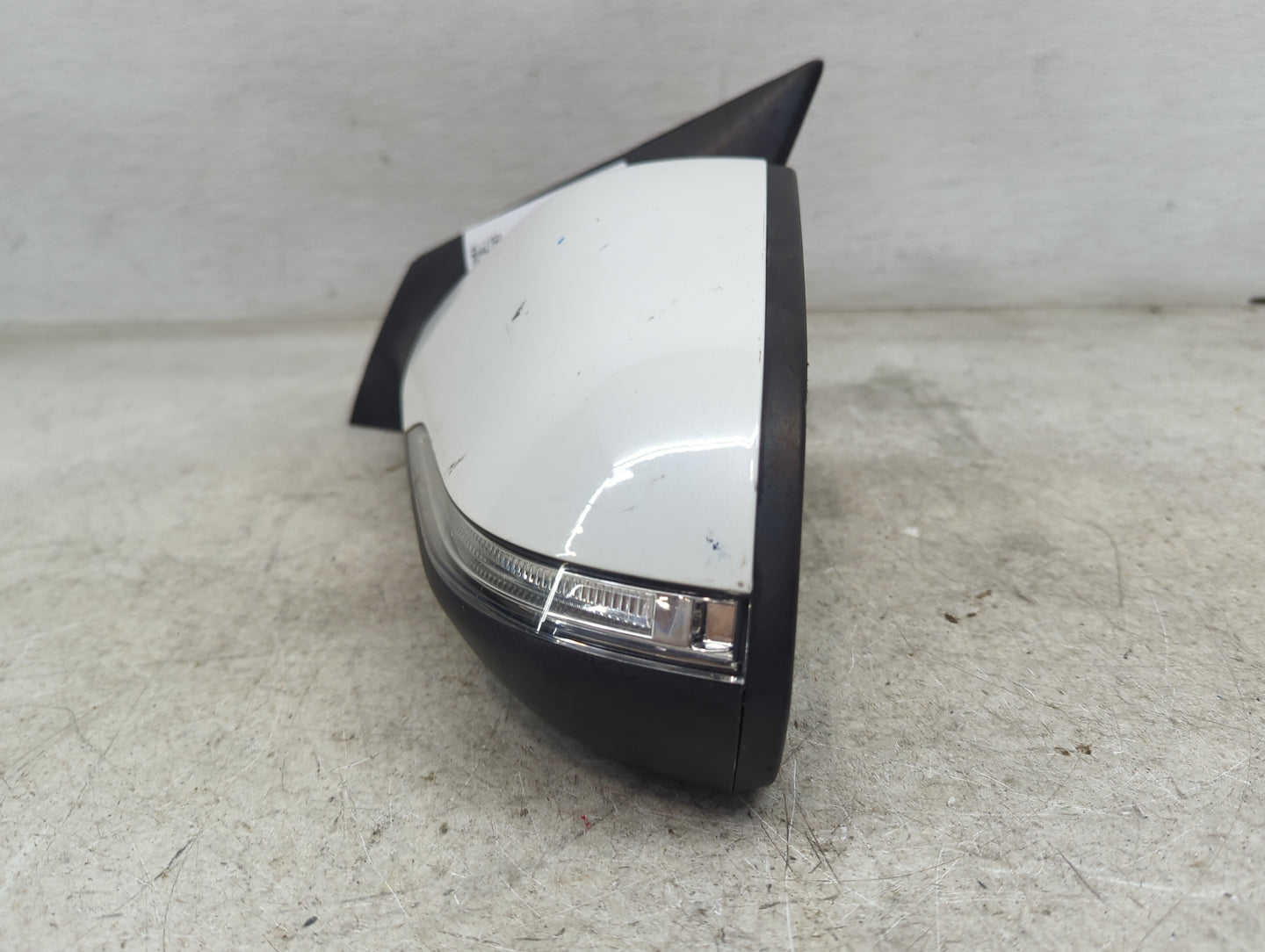 2016 Hyundai Sonata Driver Side View Mirror - Left Door Mirror OEM Used - Oemusedautoparts1.com