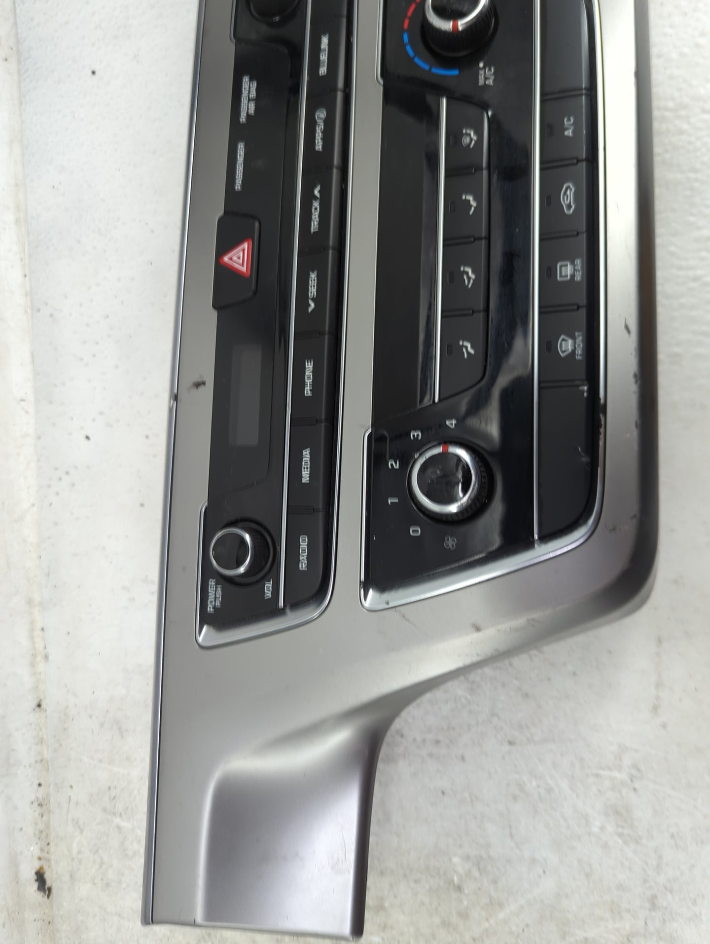 2015-2017 Hyundai Sonata Climate Control Module Temperature AC/Heater Replacement P/N:94510-C2530 Fits Fits 2015 2016 2017 O