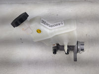 2015-2019 Hyundai Sonata Brake Master Cylinder 1490958 - Oemusedautoparts1.com