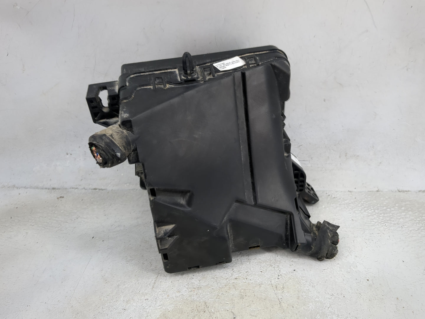 2016-2017 Hyundai Sonata Fusebox Fuse Box Panel Relay Module P/N:91204-E6161 1509162191040, 18980-09100 Fits Fits 2016 2017 