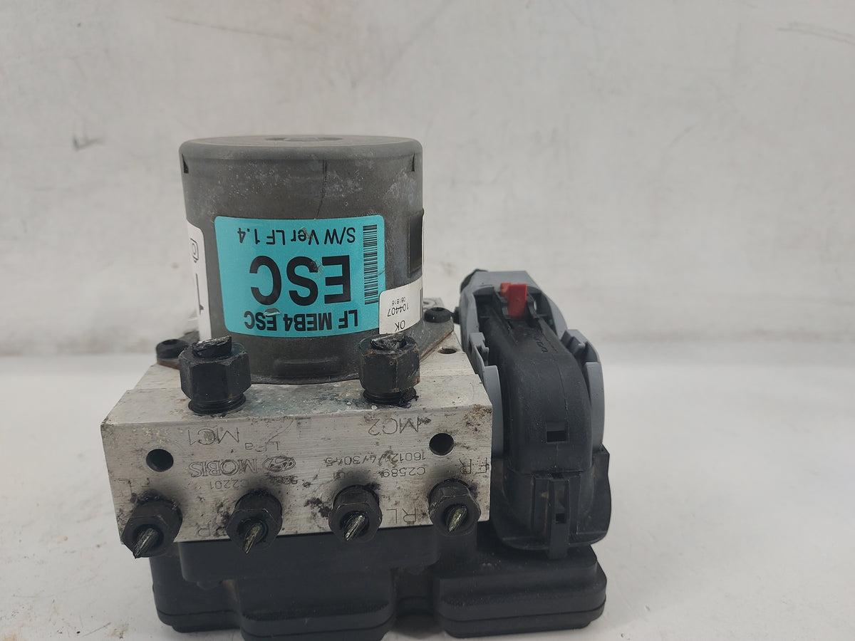 2015-2017 Hyundai Sonata Anti-Lock Brake ABS Pump Module Actuator OEM P/N:61589-45100 C2589-30501 Fits Fits 2015 2016 2017 O