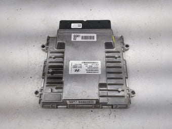 compare product 2015-2017 Hyundai Sonata PCM Engine Control Computer ECU ECM PCU OEM P/N:39101-2GGK1 39111-2GGK1 Fits Fits 2015 2016 2017 OEM Used Auto Parts