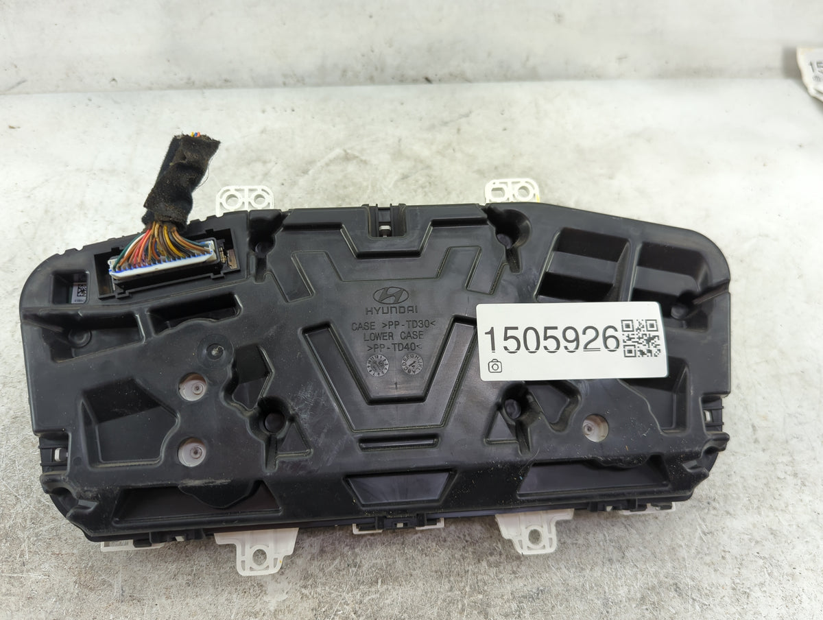 2016-2017 Hyundai Sonata Instrument Cluster Speedometer Gauges P/N:94001-C2200 Miles: Fits Fits 2016 2017 OEM Used Auto Part