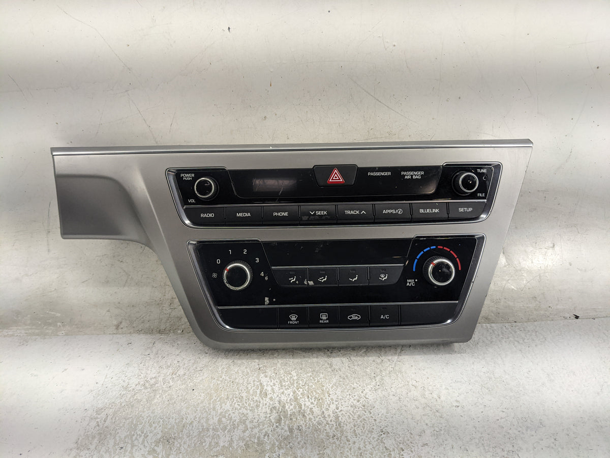 2015-2017 Hyundai Sonata Climate Control Module Temperature AC/Heater Replacement P/N:94510-C2530 D2AU Fits Fits 2015 2016 2