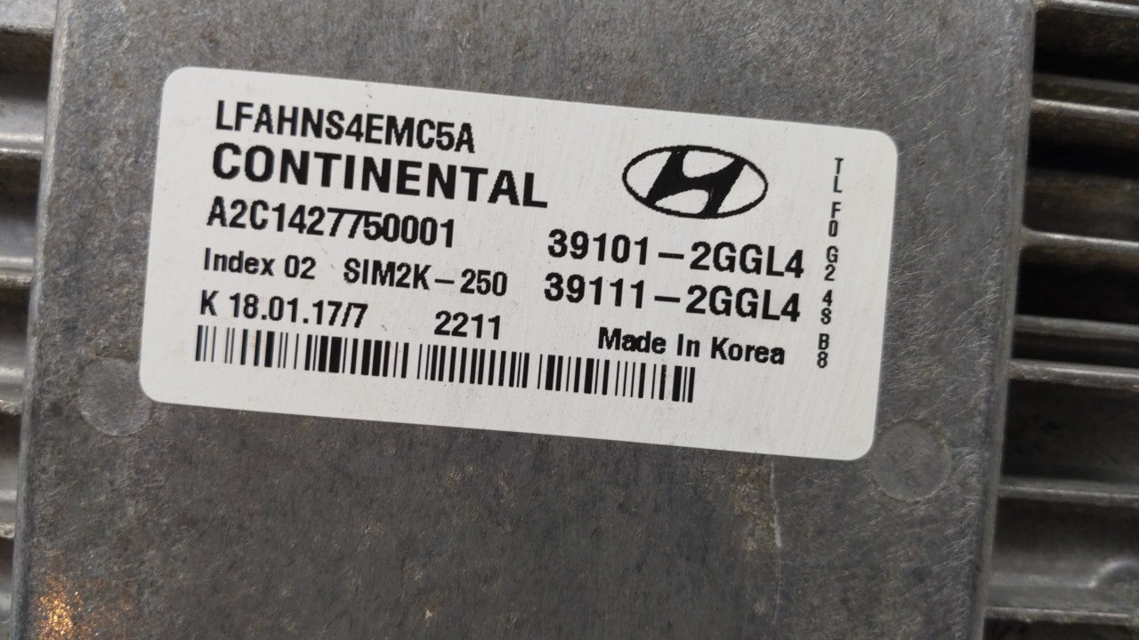 2015-2017 Hyundai Sonata PCM Engine Control Computer ECU ECM PCU OEM P/N:39101-2GGL1 39101-2GGL4 Fits Fits 2015 2016 2017 OE