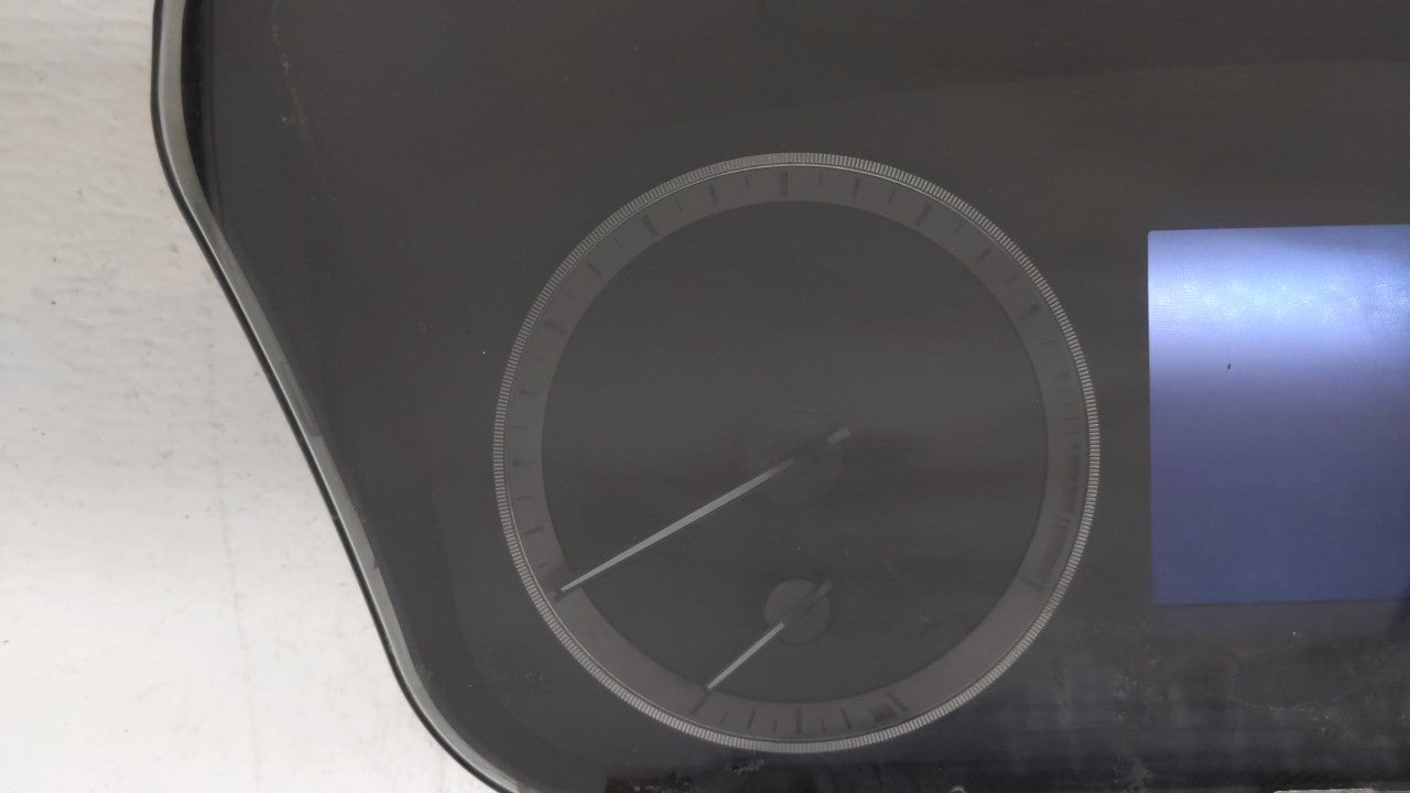 2016-2017 Hyundai Sonata Instrument Cluster Speedometer Gauges P/N:94001-C2200 94001-C2201 Fits Fits 2016 2017 OEM Used Auto