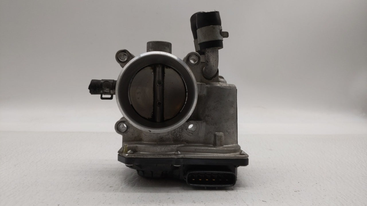 2015-2019 Hyundai Sonata Throttle Body P/N:35100-2B340 Fits Fits 2015 2016 2017 2018 2019 2020 2021 2022 OEM Used Auto Parts