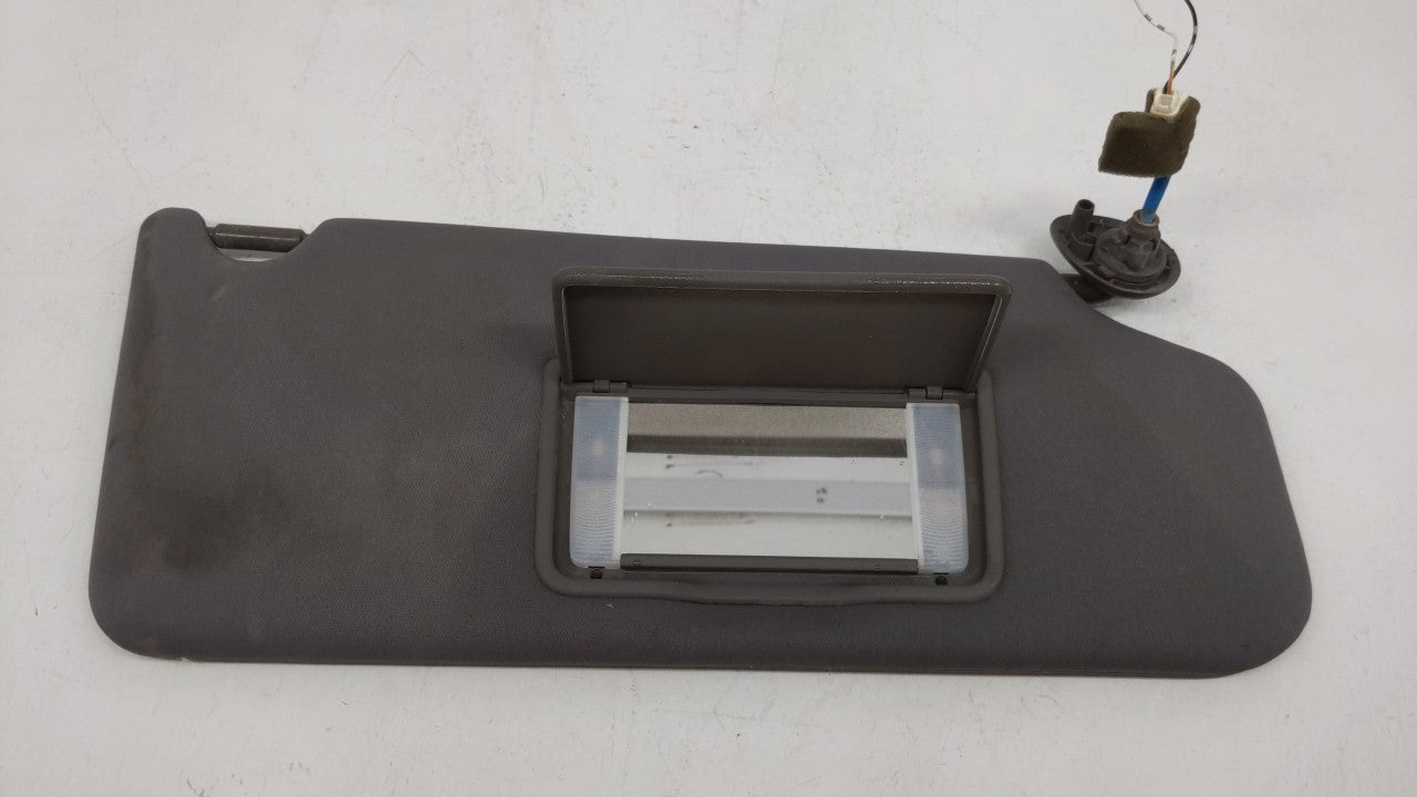 2015-2019 Hyundai Sonata Sun Visor Shade Replacement Passenger Right Mirror Fits Fits 2015 2016 2017 2018 2019 OEM Used Auto