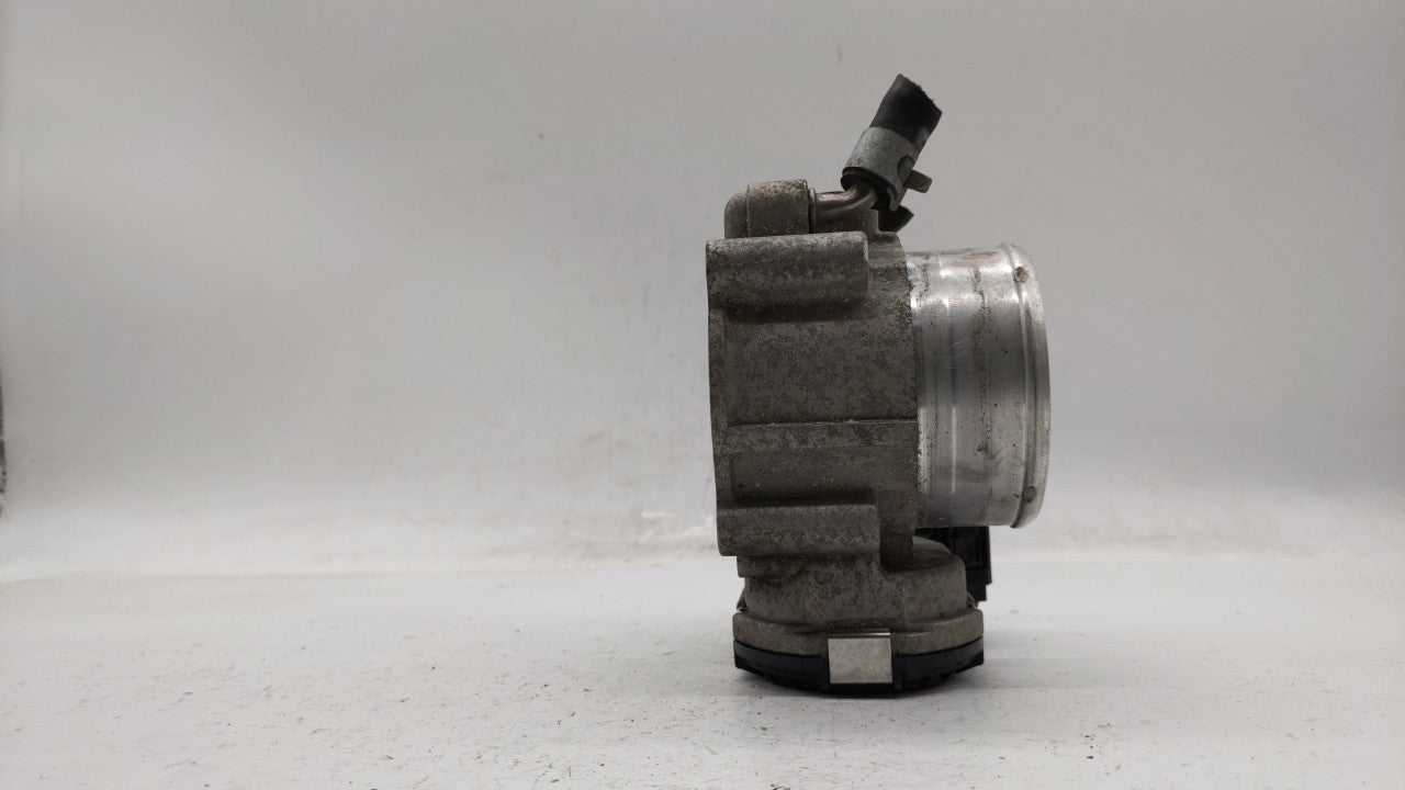 2015-2019 Hyundai Sonata Throttle Body P/N:0 280 750 618 35100-2G600 Fits Fits 2015 2016 2017 2018 2019 OEM Used Auto Parts 