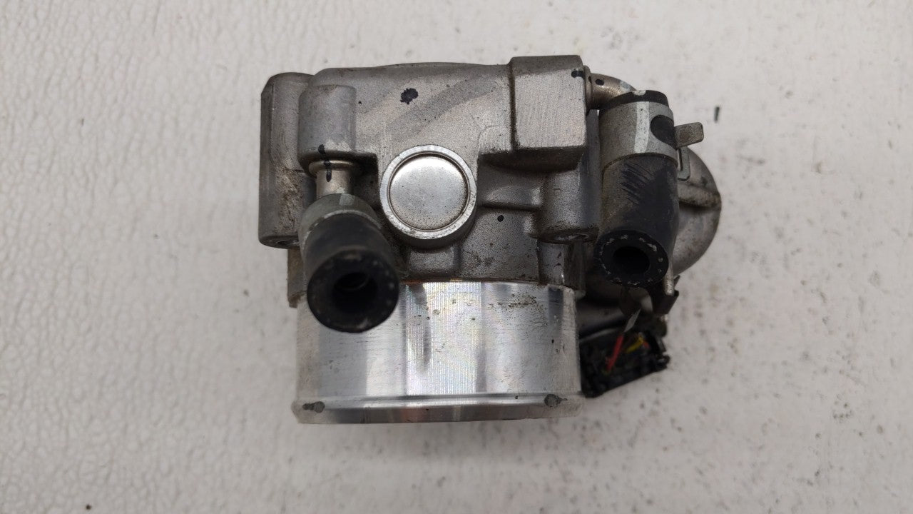 2015-2019 Hyundai Sonata Throttle Body P/N:0 280 750 618 35100-2G600 Fits Fits 2015 2016 2017 2018 2019 OEM Used Auto Parts 