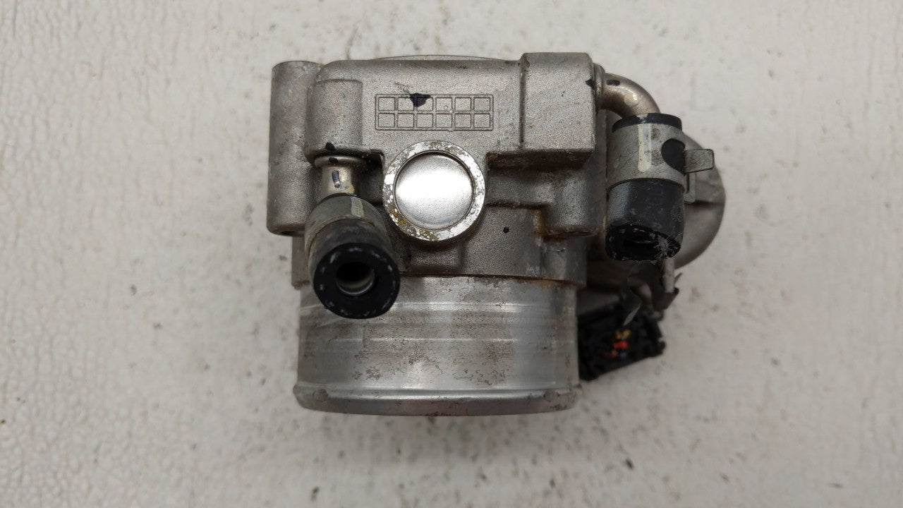 2015-2019 Hyundai Sonata Throttle Body P/N:0 280 750 618 35100-2G600 Fits Fits 2015 2016 2017 2018 2019 OEM Used Auto Parts 