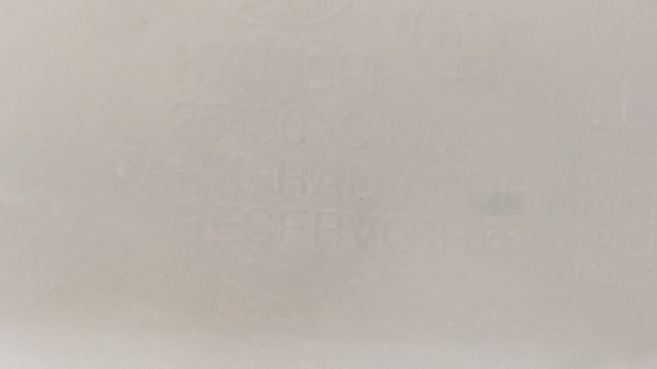 2015-2019 Hyundai Sonata Radiator Coolant Overflow Expansion Tank Bottle 244963 - Oemusedautoparts1.com