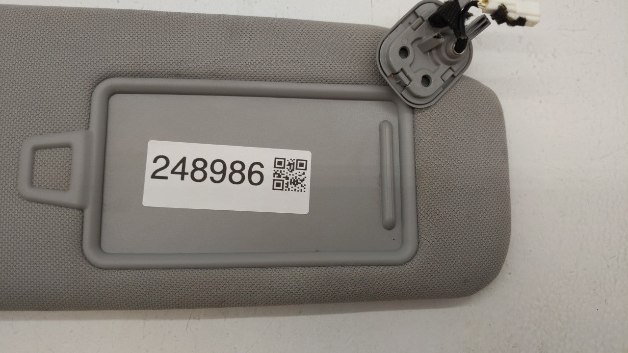 2015-2019 Hyundai Sonata Sun Visor Shade Replacement Passenger Right Mirror Fits Fits 2015 2016 2017 2018 2019 OEM Used Auto