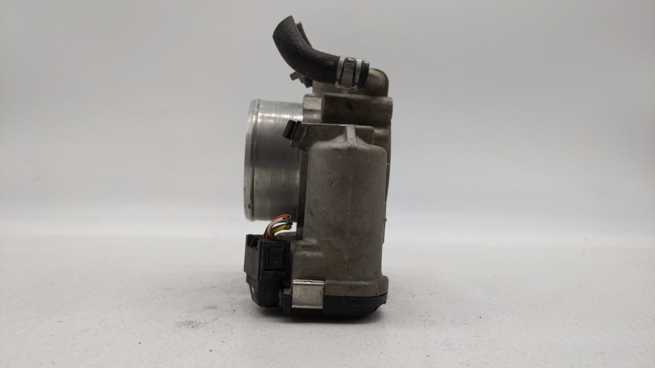 2015-2019 Hyundai Sonata Throttle Body P/N:35100-2G600 Fits Fits 2015 2016 2017 2018 2019 OEM Used Auto Parts - Oemusedautop