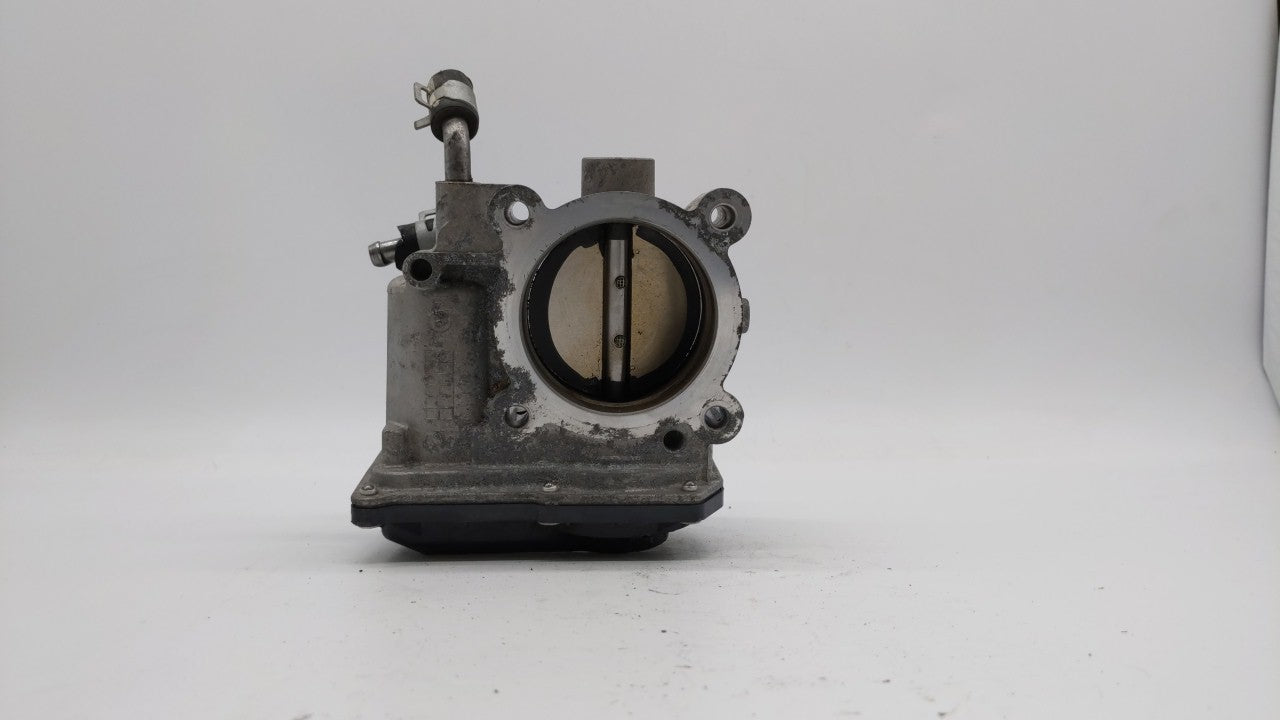 2016-2017 Hyundai Sonata Throttle Body P/N:35100-2E610 Fits Fits 2016 2017 2018 2019 OEM Used Auto Parts - Oemusedautoparts1