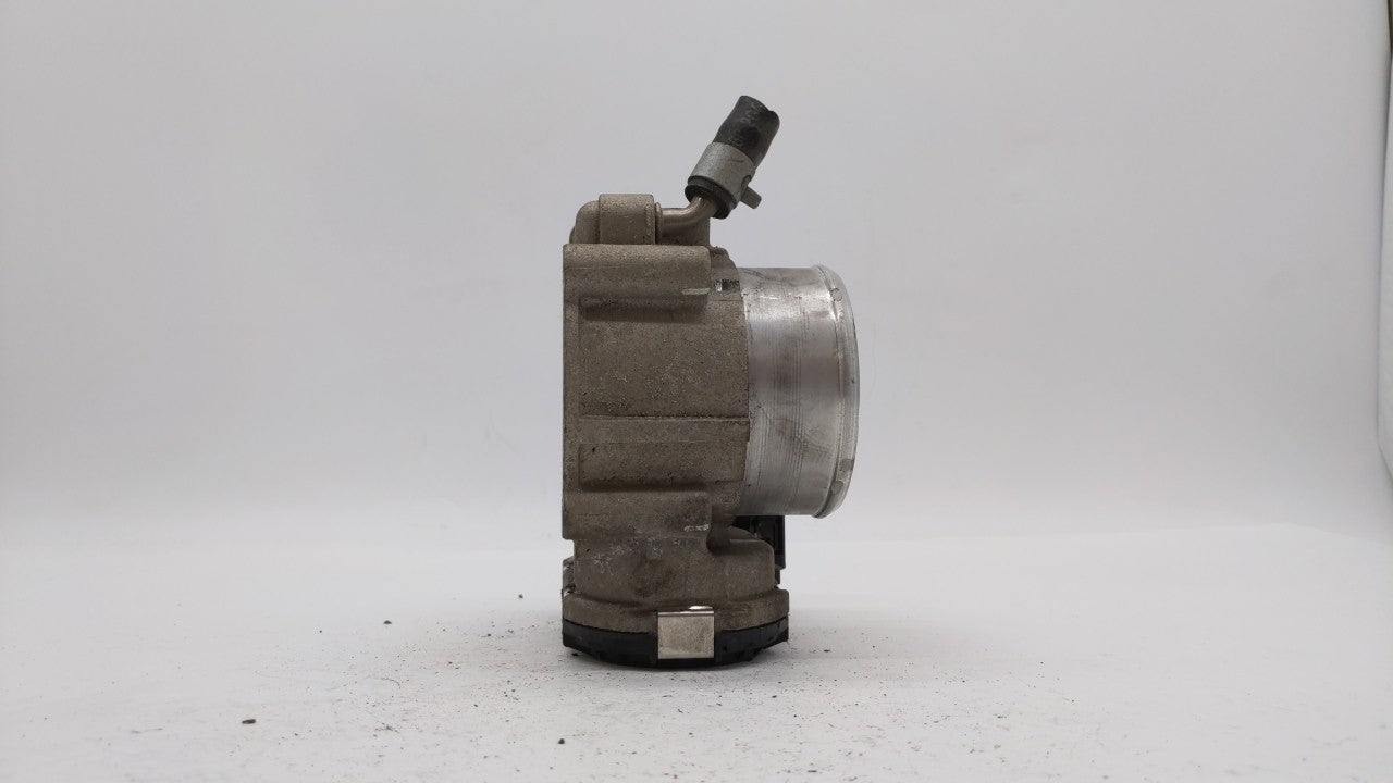 2015-2019 Hyundai Sonata Throttle Body P/N:35100-2G600 Fits Fits 2015 2016 2017 2018 2019 OEM Used Auto Parts - Oemusedautop