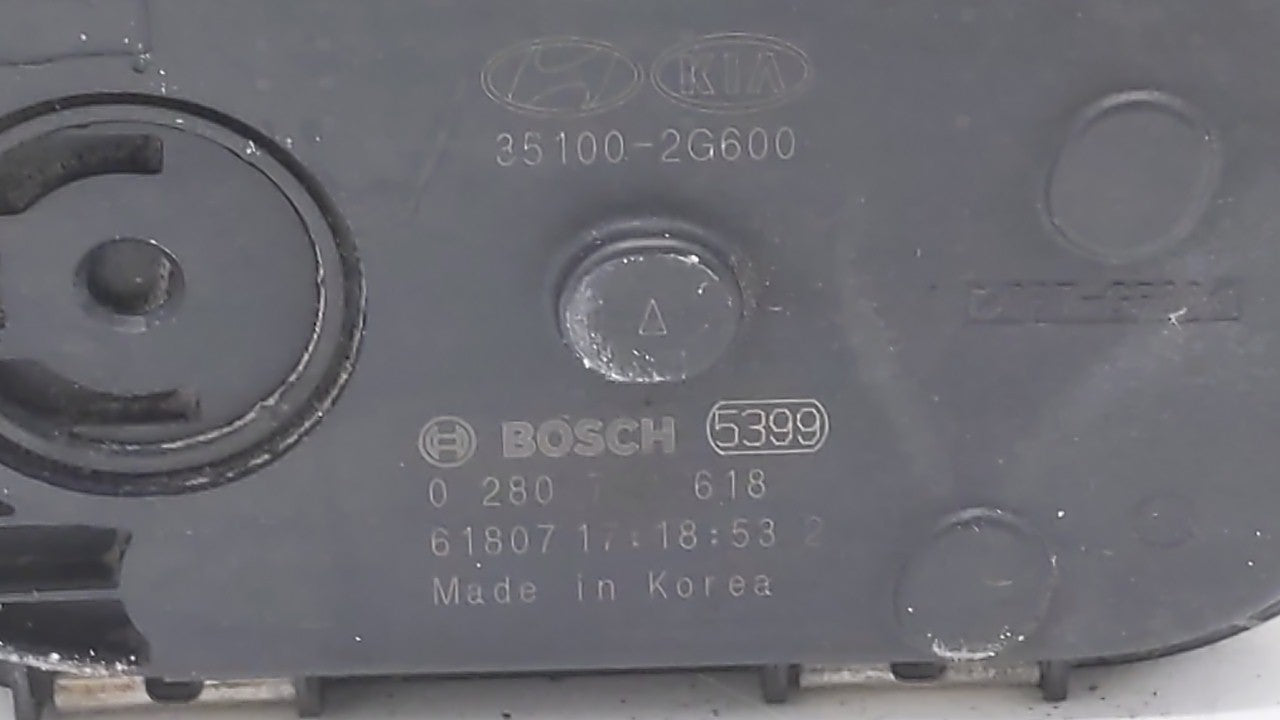2015-2019 Hyundai Sonata Throttle Body P/N:35100-2G600 Fits Fits 2015 2016 2017 2018 2019 OEM Used Auto Parts - Oemusedautop