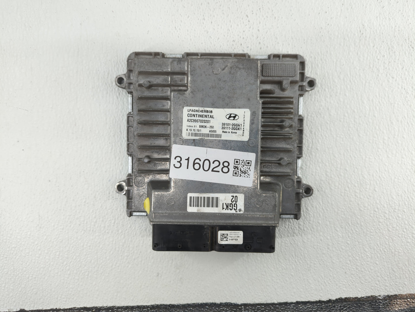 2015-2017 Hyundai Sonata PCM Engine Control Computer ECU ECM PCU OEM P/N:39101-2GGK0 39101-2GGL4 Fits Fits 2015 2016 2017 OE