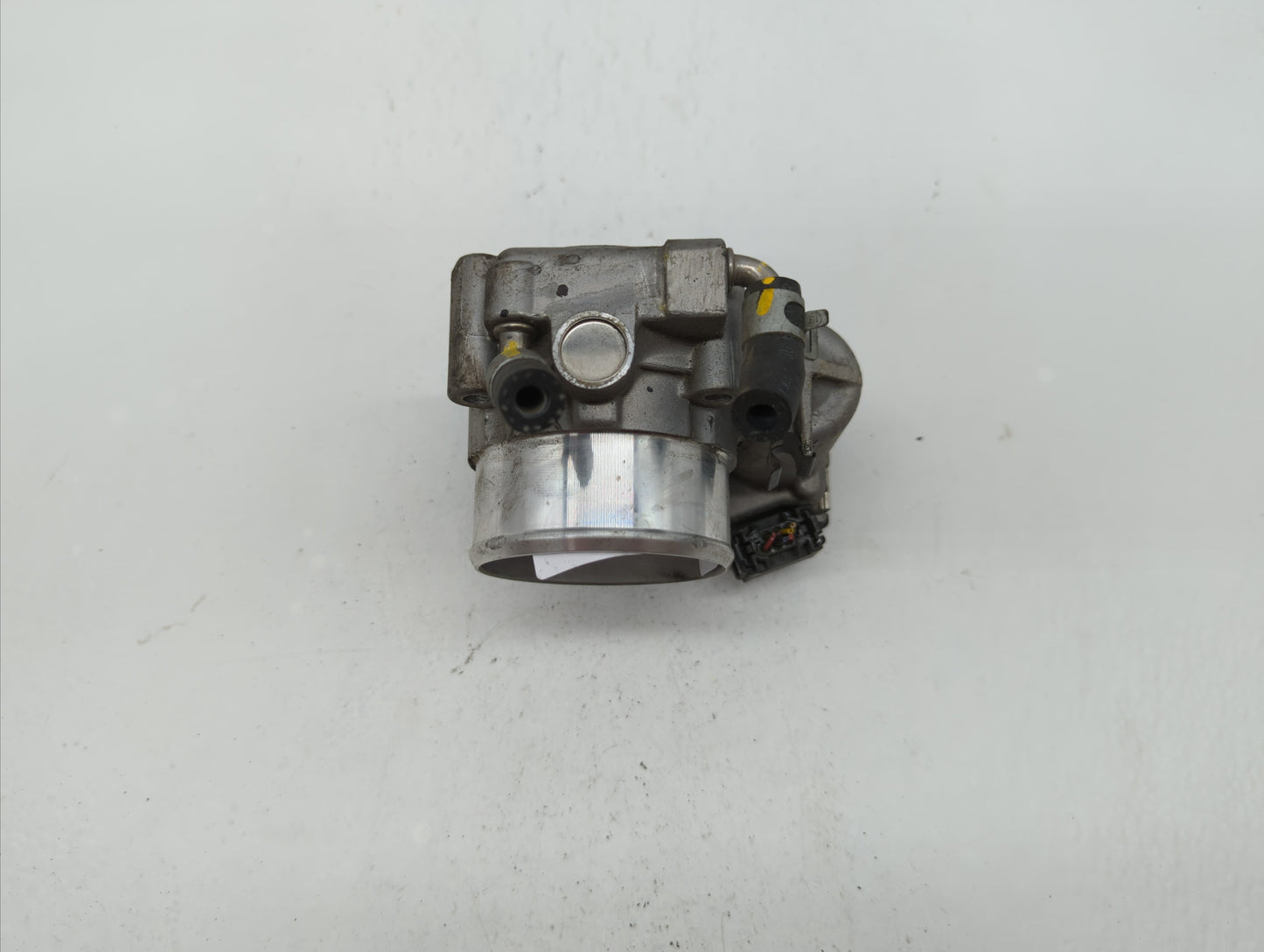 2015-2019 Hyundai Sonata Throttle Body P/N:35100-2G600 Fits Fits 2015 2016 2017 2018 2019 OEM Used Auto Parts - Oemusedautop