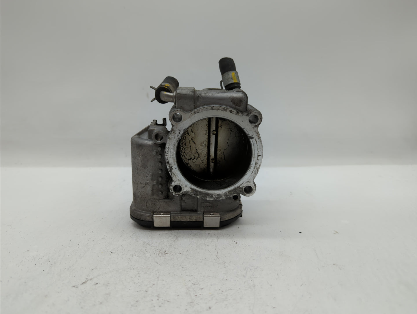 2015-2019 Hyundai Sonata Throttle Body P/N:35100-2G600 Fits Fits 2015 2016 2017 2018 2019 OEM Used Auto Parts - Oemusedautop