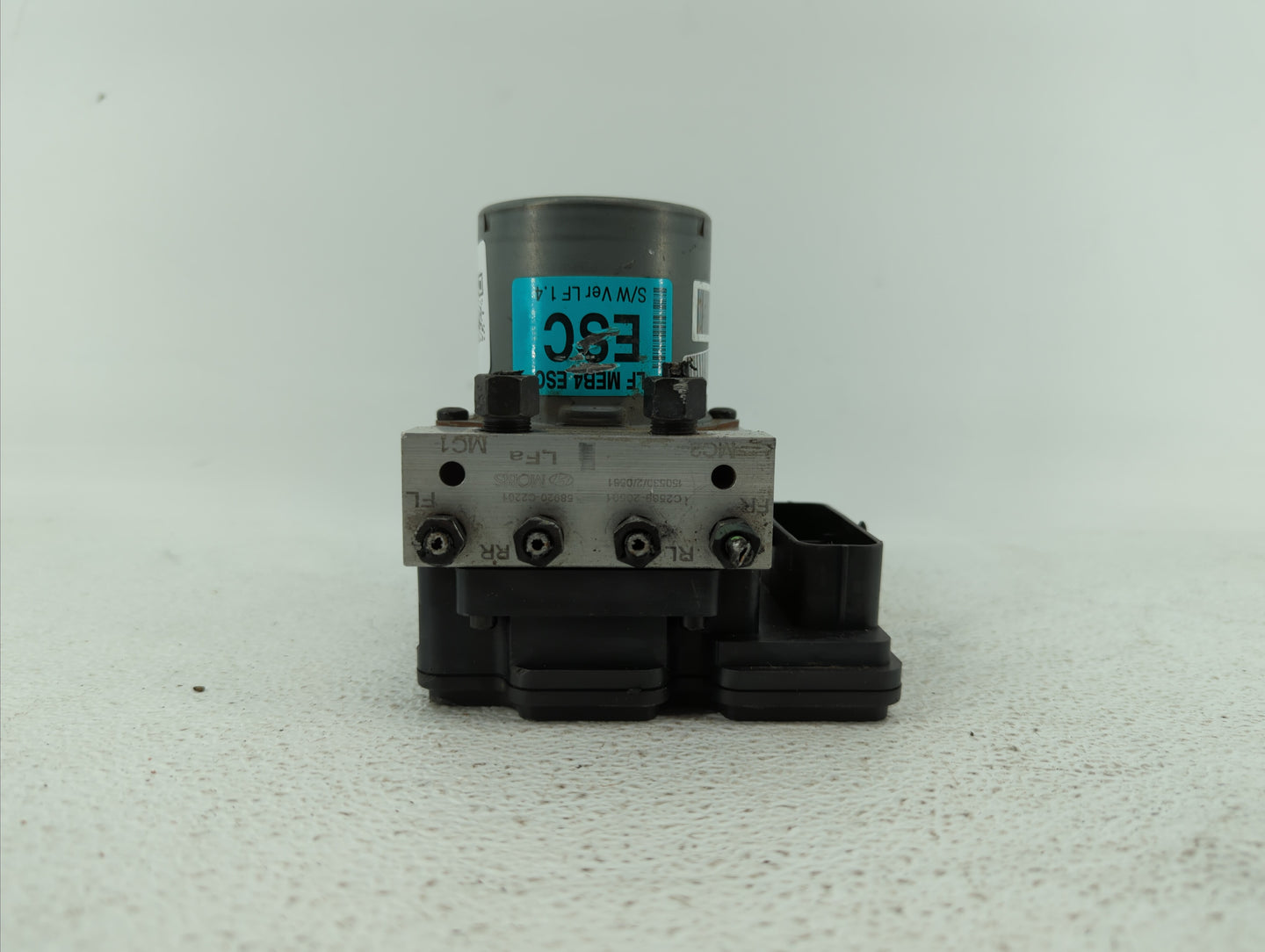 2015-2017 Hyundai Sonata ABS Pump Control Module Replacement P/N:C2589-20501 58920-C2200, 58920-C2201 Fits Fits 2015 2016 20