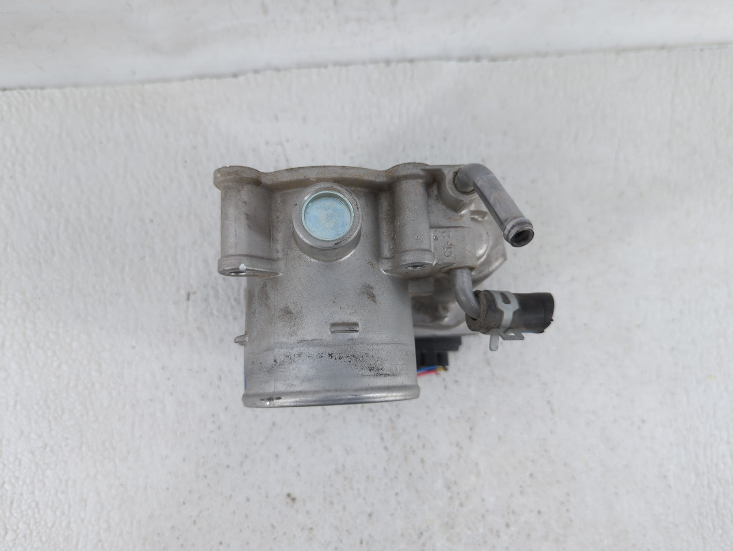 2016-2017 Hyundai Sonata Throttle Body P/N:35100-2E610 Fits Fits 2016 2017 2018 2019 OEM Used Auto Parts - Oemusedautoparts1