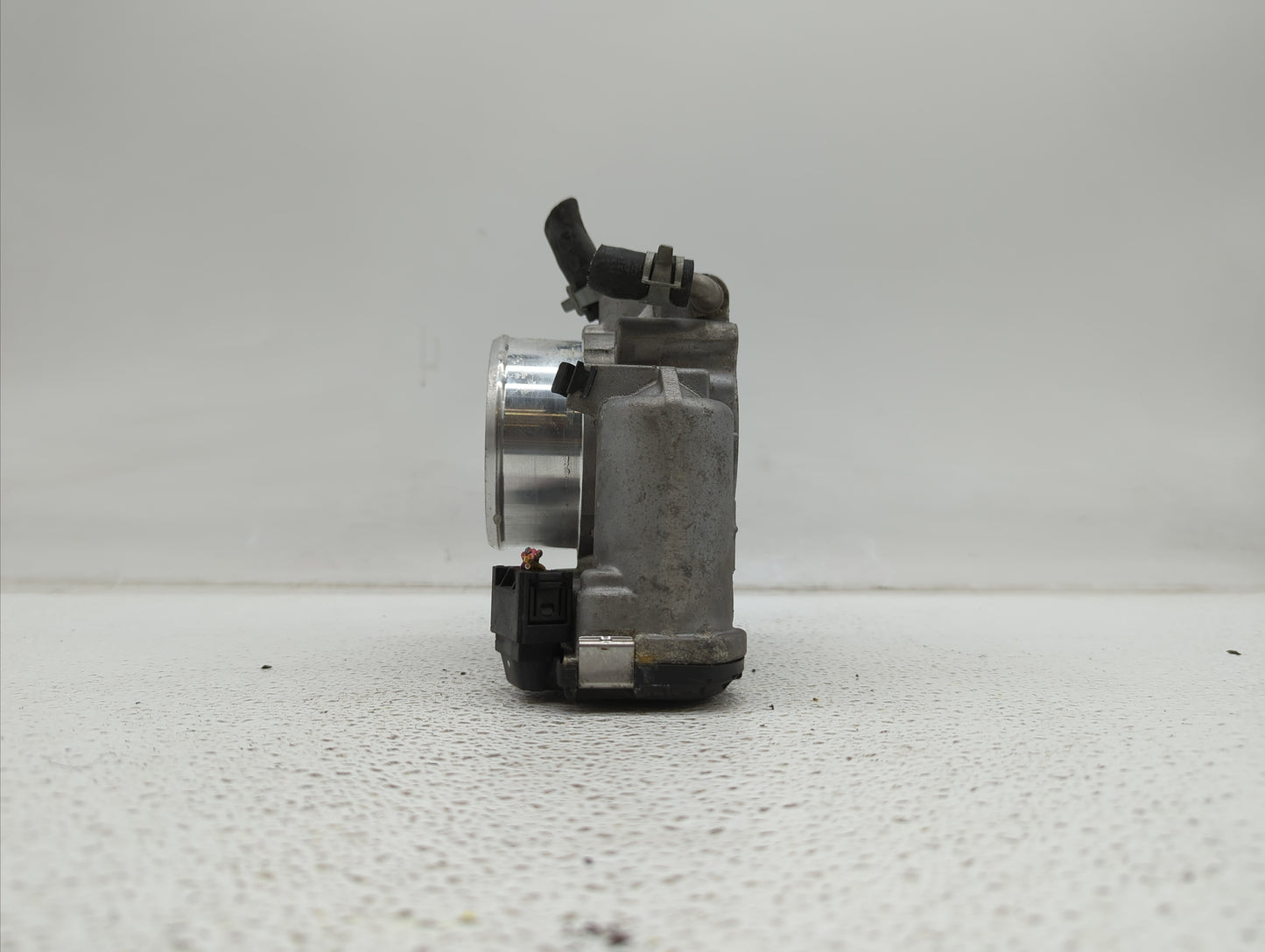 2015-2019 Hyundai Sonata Throttle Body P/N:0 280 750 618 35100-2G600 Fits Fits 2015 2016 2017 2018 2019 OEM Used Auto Parts 