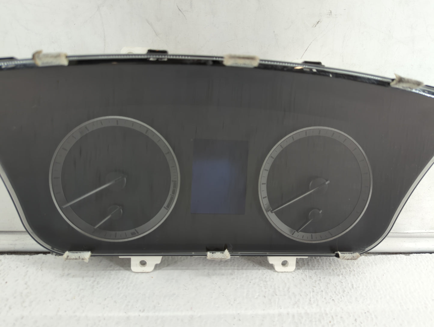 2015-2017 Hyundai Sonata Instrument Cluster Speedometer Gauges P/N:94001-C2100 94001-C2200 Fits Fits 2015 2016 2017 OEM Used