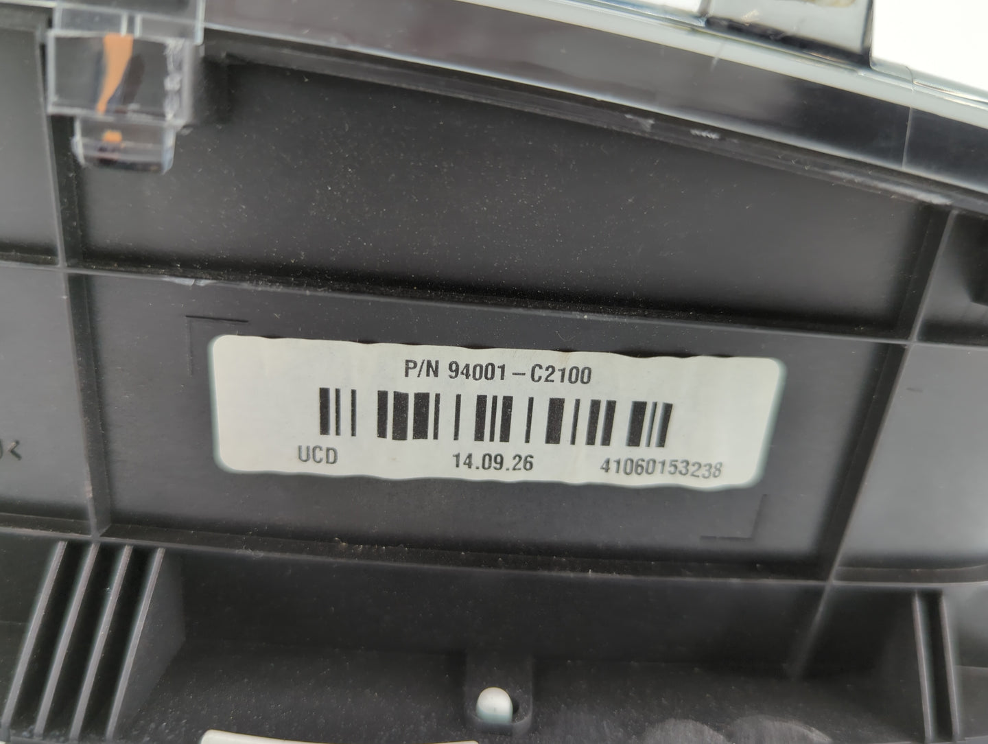 2015-2017 Hyundai Sonata Instrument Cluster Speedometer Gauges P/N:94001-C2100 94001-C2200 Fits Fits 2015 2016 2017 OEM Used