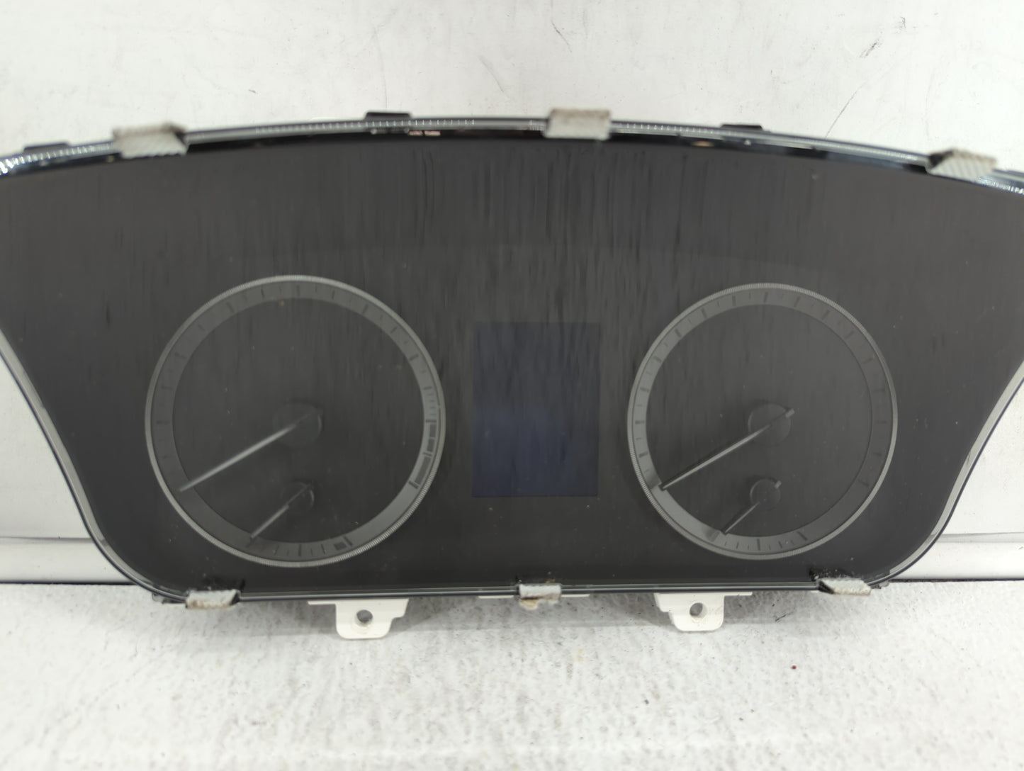 2016-2017 Hyundai Sonata Instrument Cluster Speedometer Gauges P/N:94001-C2200 Fits Fits 2016 2017 OEM Used Auto Parts - Oem