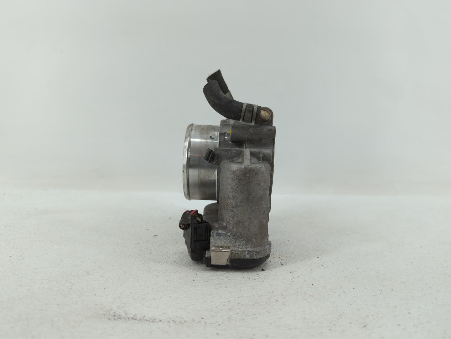 2015-2019 Hyundai Sonata Throttle Body P/N:0 280 750 618 35100-2G600 Fits Fits 2015 2016 2017 2018 2019 2020 2021 OEM Used A