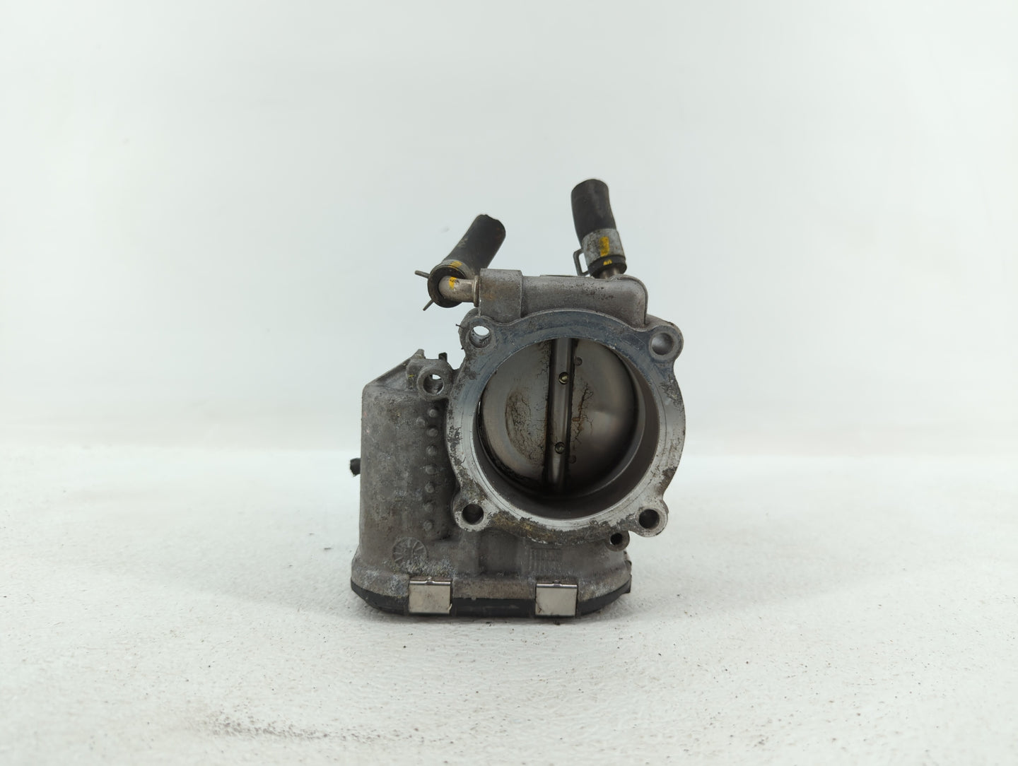 2015-2019 Hyundai Sonata Throttle Body P/N:0 280 750 618 35100-2G600 Fits Fits 2015 2016 2017 2018 2019 2020 2021 OEM Used A