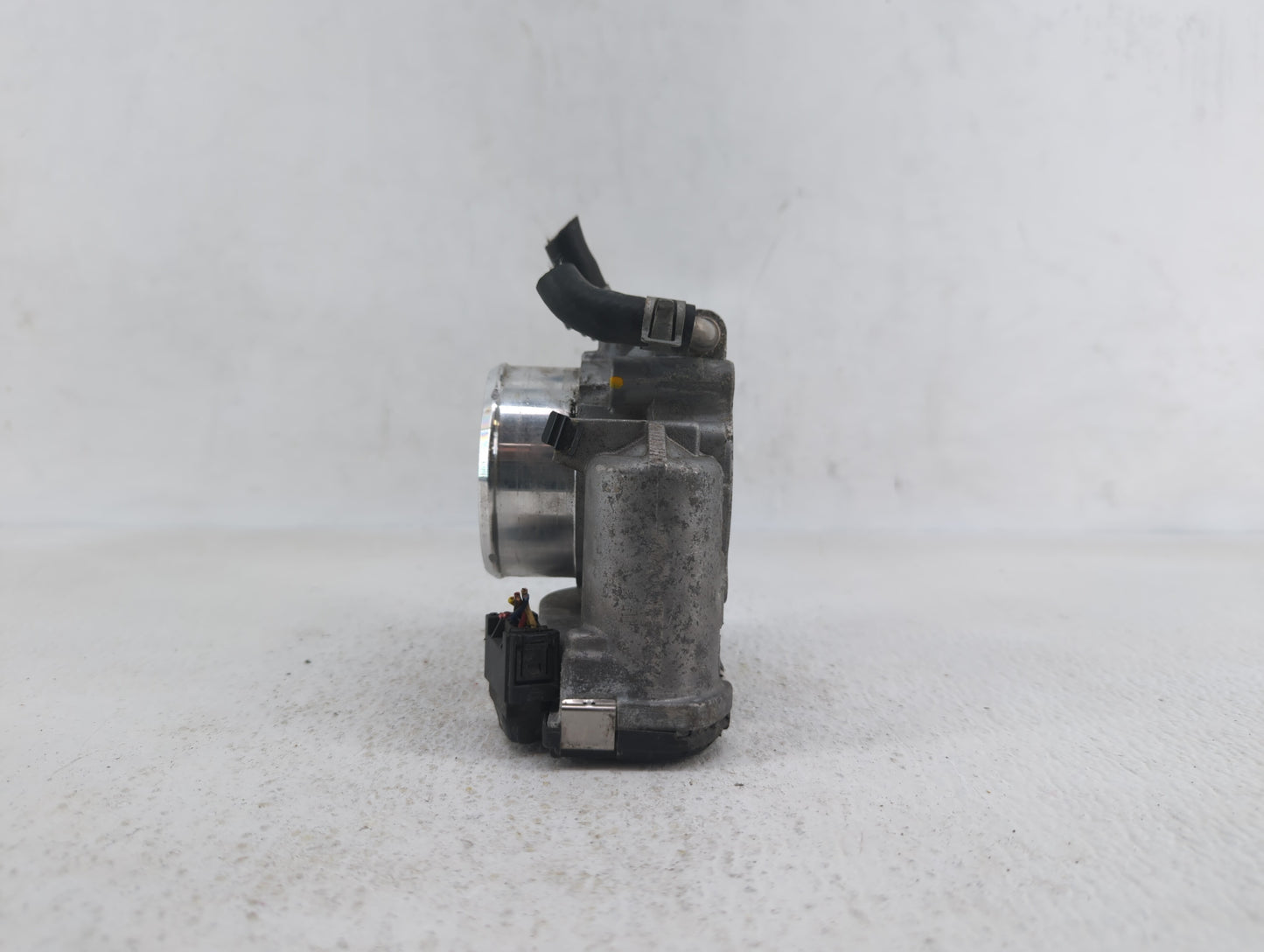 2015-2019 Hyundai Sonata Throttle Body P/N:0 280 750 618 35100-2G600 Fits Fits 2015 2016 2017 2018 2019 OEM Used Auto Parts 