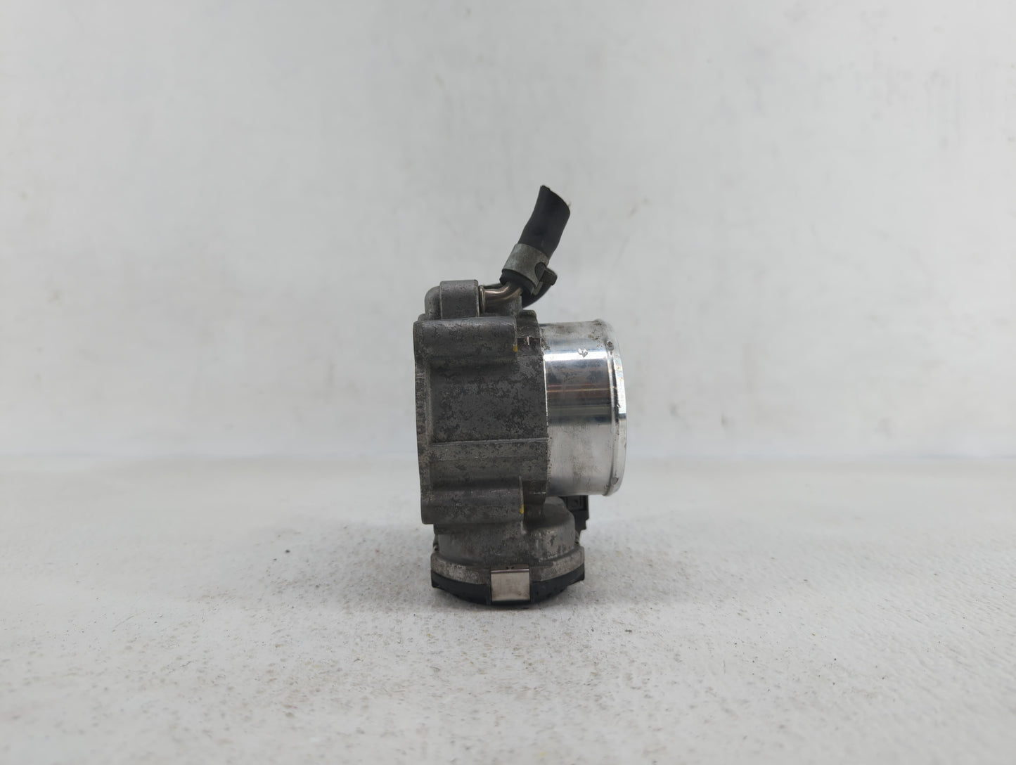 2015-2019 Hyundai Sonata Throttle Body P/N:0 280 750 618 35100-2G600 Fits Fits 2015 2016 2017 2018 2019 OEM Used Auto Parts 