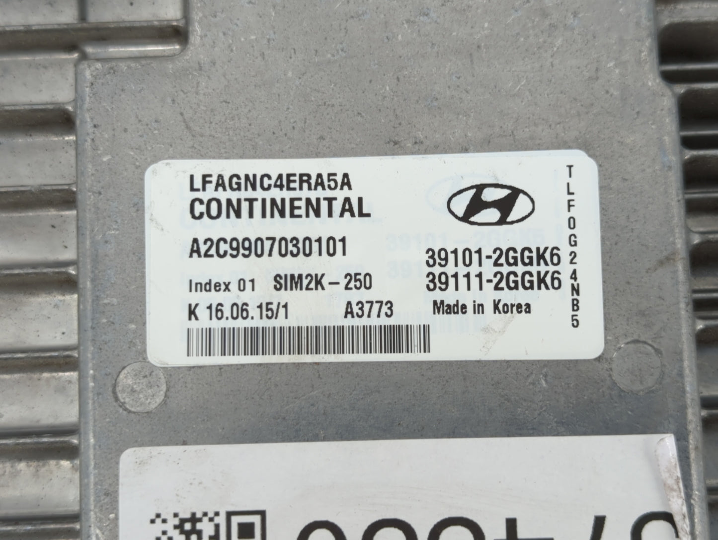 2015-2017 Hyundai Sonata PCM Engine Control Computer ECU ECM PCU OEM P/N:39101-2GGK9 39101-2GGK5 Fits Fits 2015 2016 2017 OE