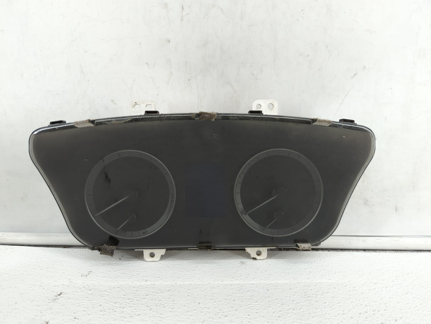 2016-2017 Hyundai Sonata Instrument Cluster Speedometer Gauges P/N:94001-C2200 94001-C2201 Fits Fits 2016 2017 OEM Used Auto
