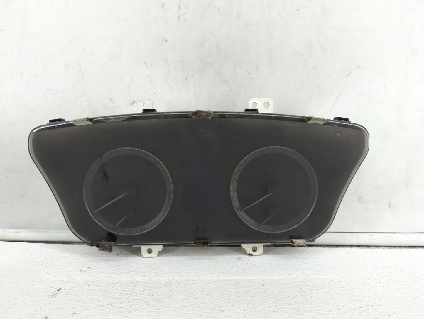 2016-2017 Hyundai Sonata Instrument Cluster Speedometer Gauges P/N:94001-C2200 94001-C2201 Fits Fits 2016 2017 OEM Used Auto