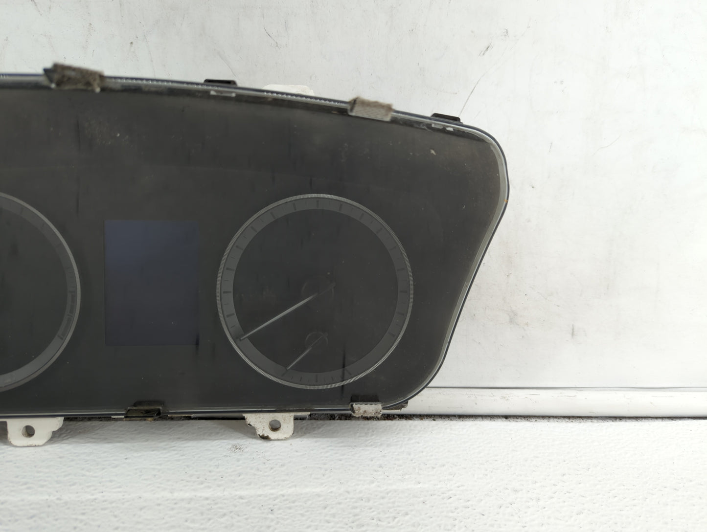 2016-2017 Hyundai Sonata Instrument Cluster Speedometer Gauges P/N:94001-C2200 94001-C2201 Fits Fits 2016 2017 OEM Used Auto