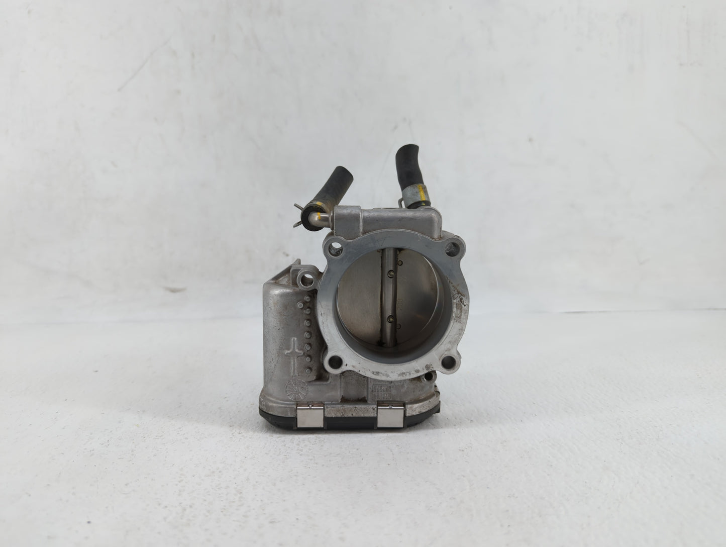 2015-2019 Hyundai Sonata Throttle Body P/N:0 280 750 618 35100-2G600 Fits Fits 2015 2016 2017 2018 2019 OEM Used Auto Parts 