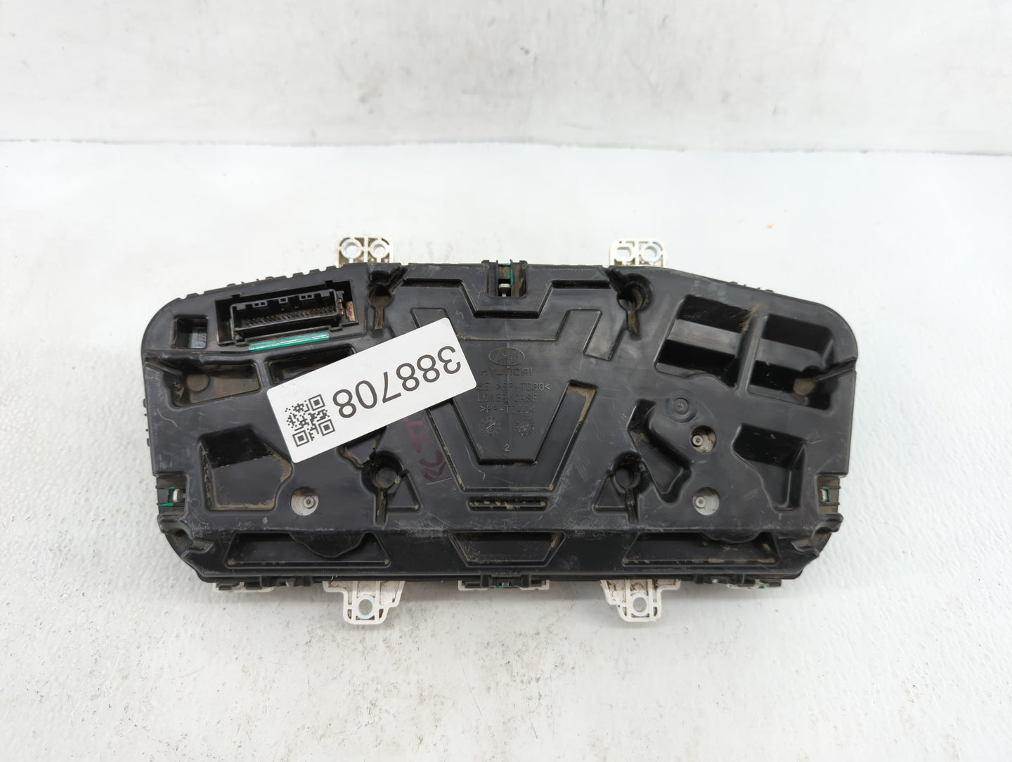 2015-2017 Hyundai Sonata Instrument Cluster Speedometer Gauges P/N:94001-C2100 94001-C2200 Fits Fits 2015 2016 2017 OEM Used