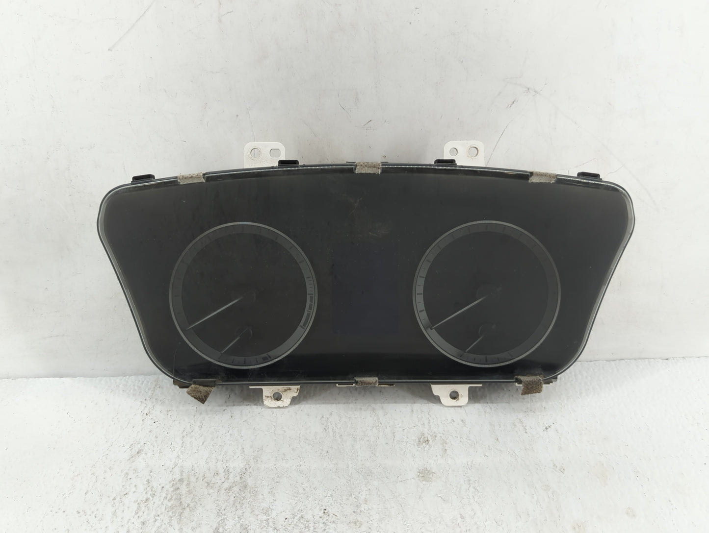 2016-2017 Hyundai Sonata Instrument Cluster Speedometer Gauges P/N:94001-C2200 94001-C2201 Fits Fits 2016 2017 OEM Used Auto