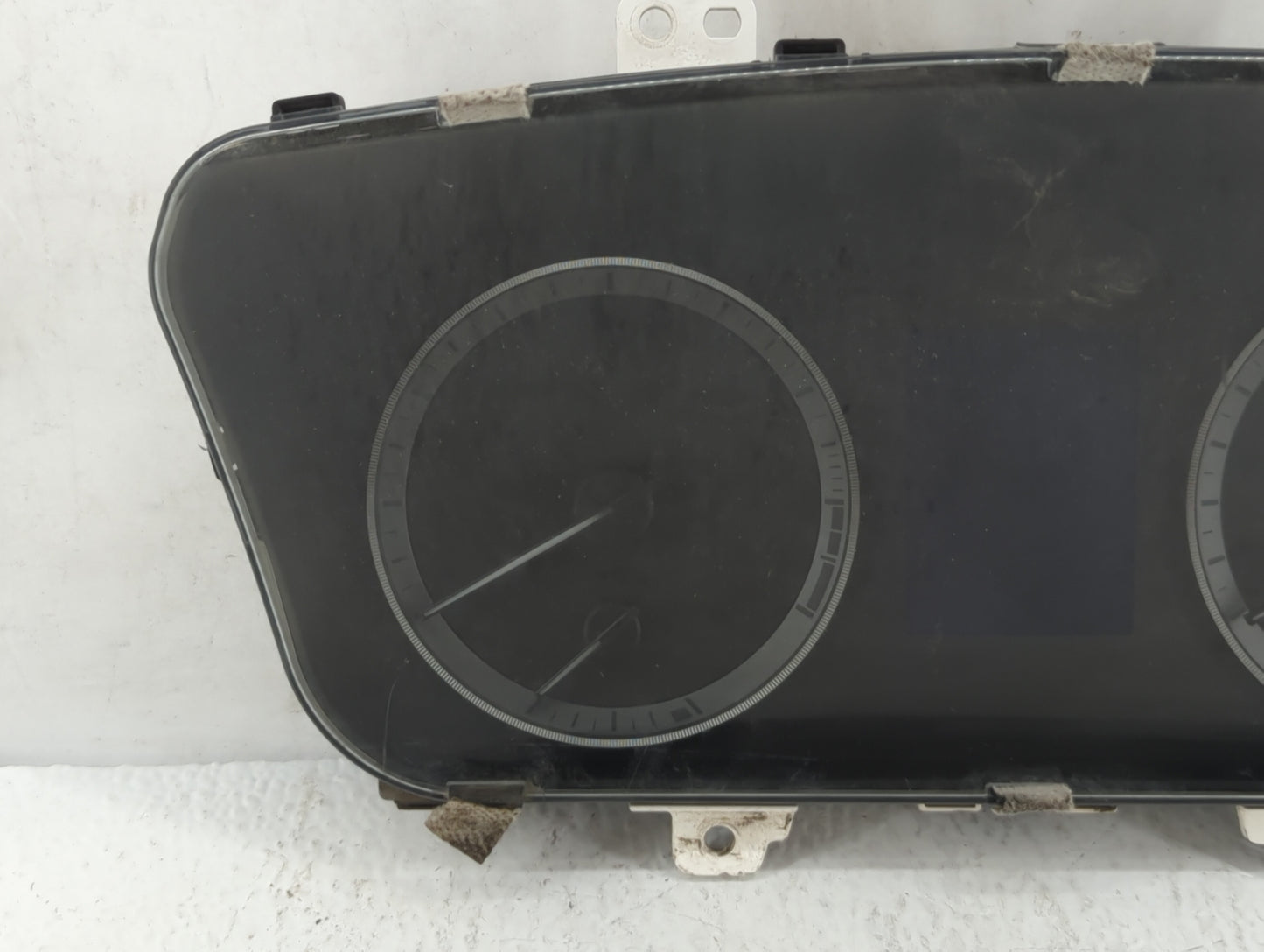 2016-2017 Hyundai Sonata Instrument Cluster Speedometer Gauges P/N:94001-C2200 94001-C2201 Fits Fits 2016 2017 OEM Used Auto