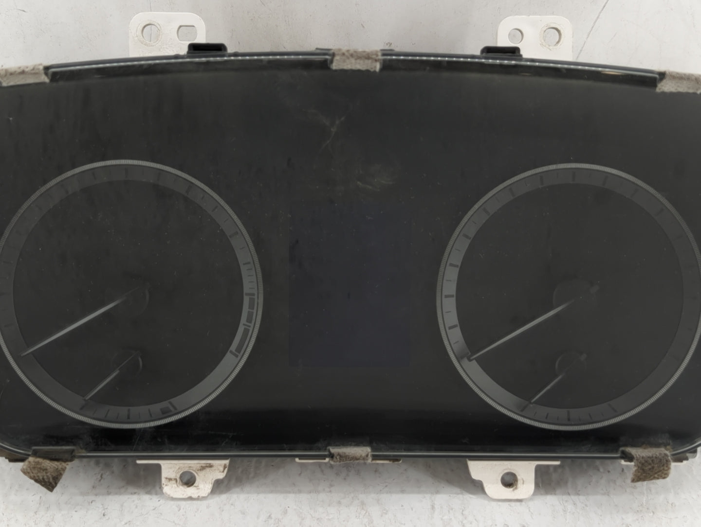 2016-2017 Hyundai Sonata Instrument Cluster Speedometer Gauges P/N:94001-C2200 94001-C2201 Fits Fits 2016 2017 OEM Used Auto