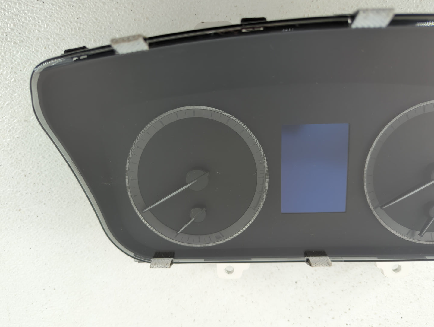 2015-2017 Hyundai Sonata Instrument Cluster Speedometer Gauges P/N:94001-C2100 94001-C2200 Fits Fits 2015 2016 2017 OEM Used