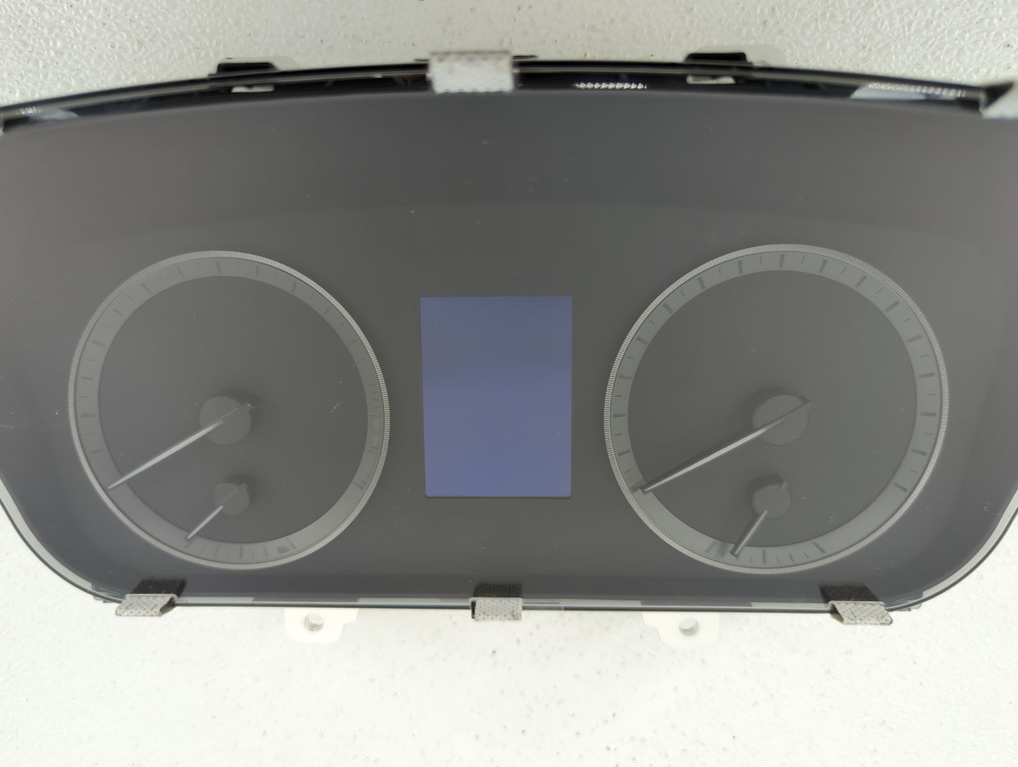 2015-2017 Hyundai Sonata Instrument Cluster Speedometer Gauges P/N:94001-C2100 94001-C2200 Fits Fits 2015 2016 2017 OEM Used
