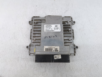 compare product 2015-2017 Hyundai Sonata PCM Engine Control Computer ECU ECM PCU OEM P/N:39111-2GGL1 39101-2GGL5 Fits Fits 2015 2016 2017 OEM Used Auto Parts